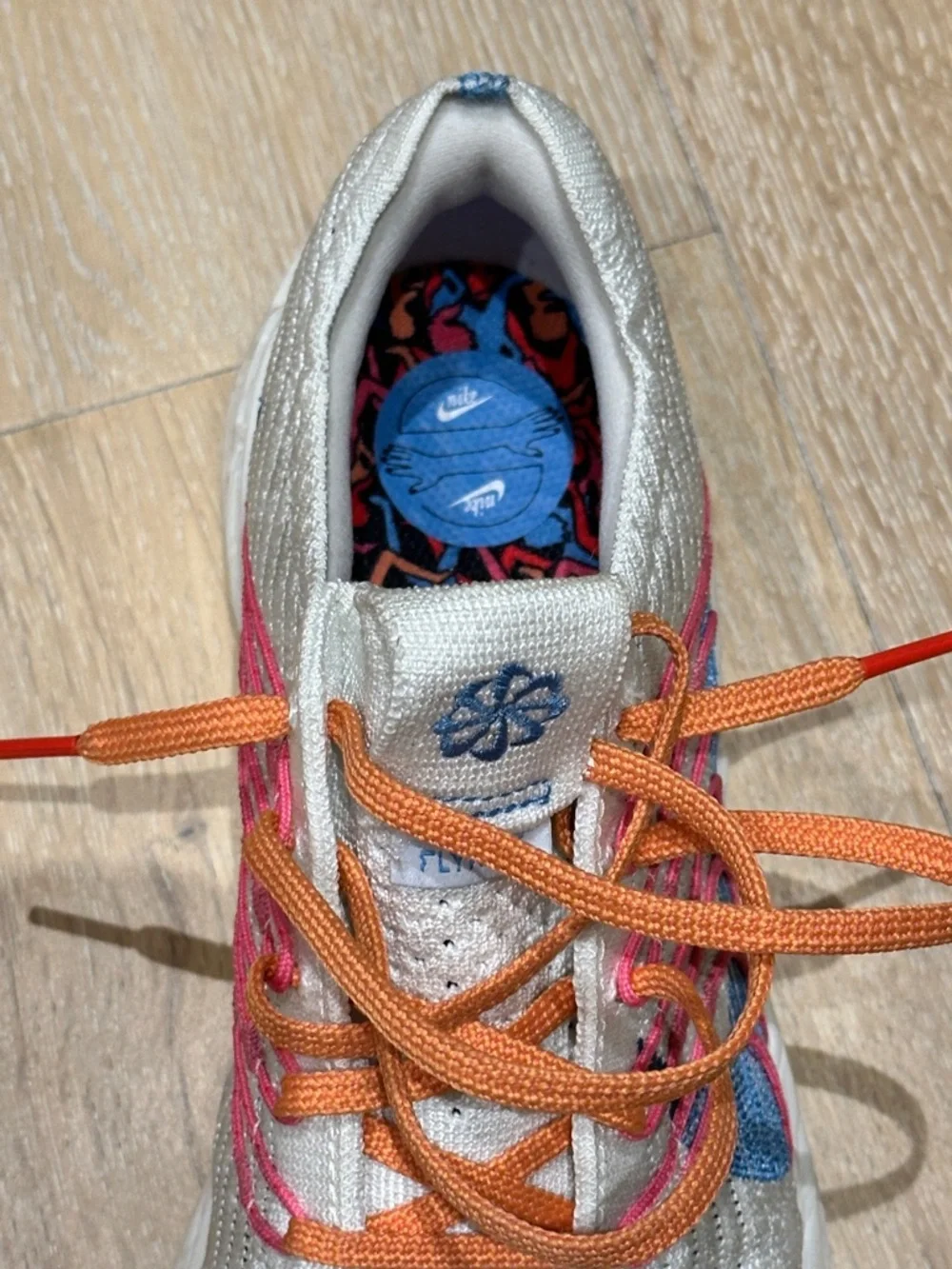 Women’s Nike White Knit Running Shoes - Blue Swoosh, Pink Stripes & Orange Laces - Picture 7 of 16